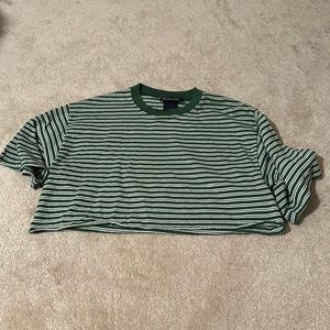 Stripped cropped tshirt